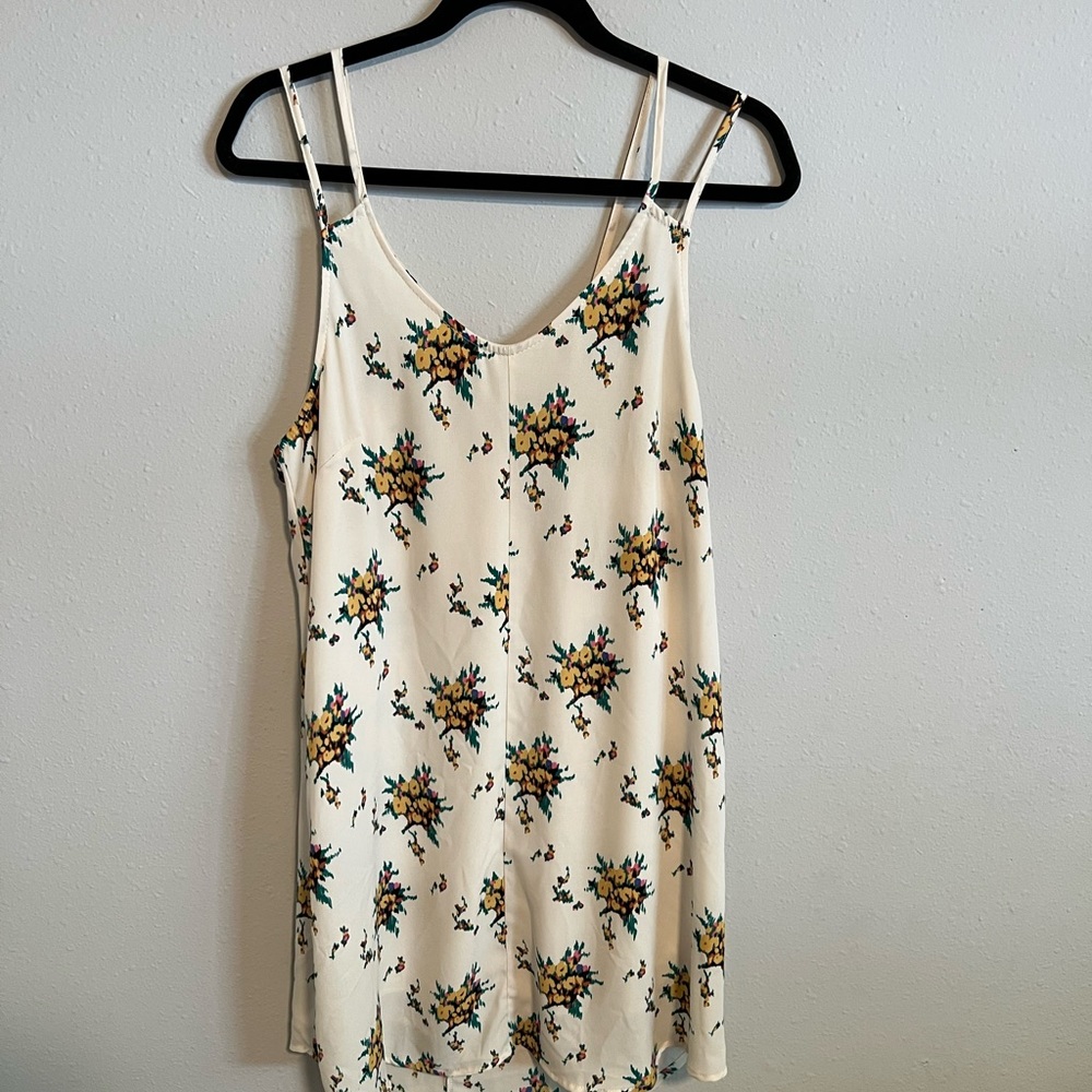Lush - Floral Print Dress - Medium